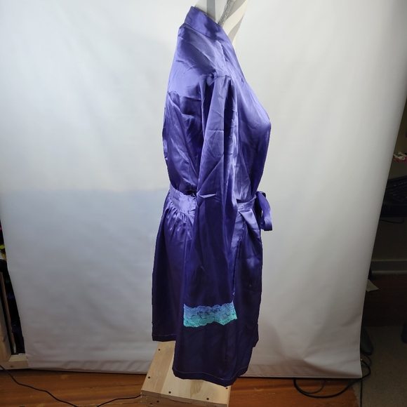Thalia Sodi Womans lace Trimmed Wrap Robe Satin Tie Waist Size L/XL - Picture 4 of 12